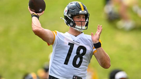 Practice takeaways: Howard gets his chance taken Latrobe, Pa.. Photo by ALYSA RUBIN / STEELERS